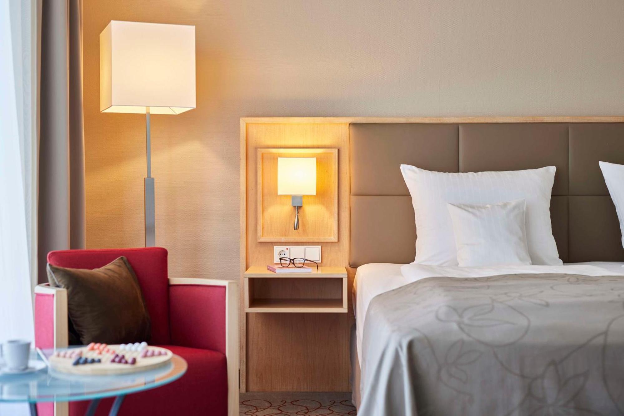 Western Premier Alsterkrug Hotel 4*