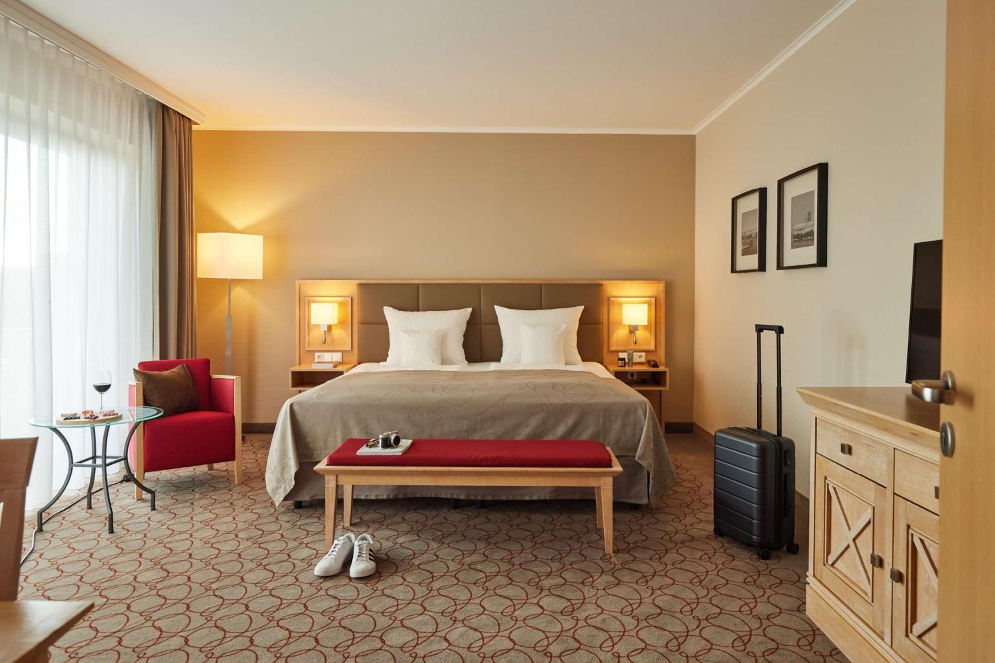 Western Premier Alsterkrug Hotel 4*